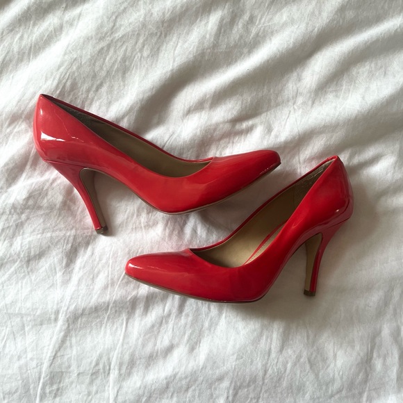 Arturo Chiang Heels - Picture 6 of 6